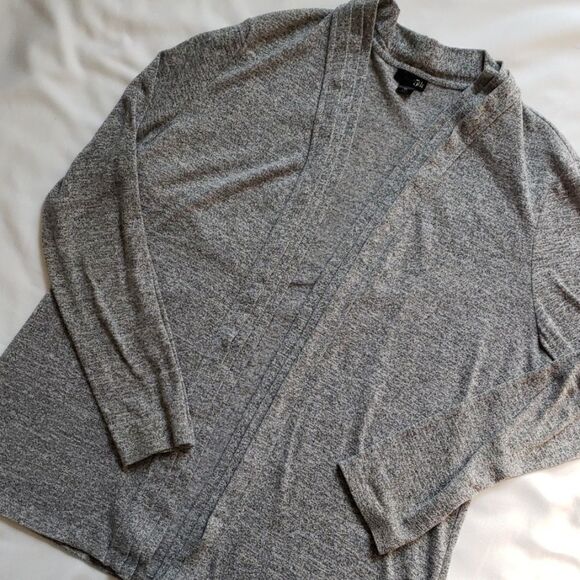 Cardigan   - Picture 1 of 2